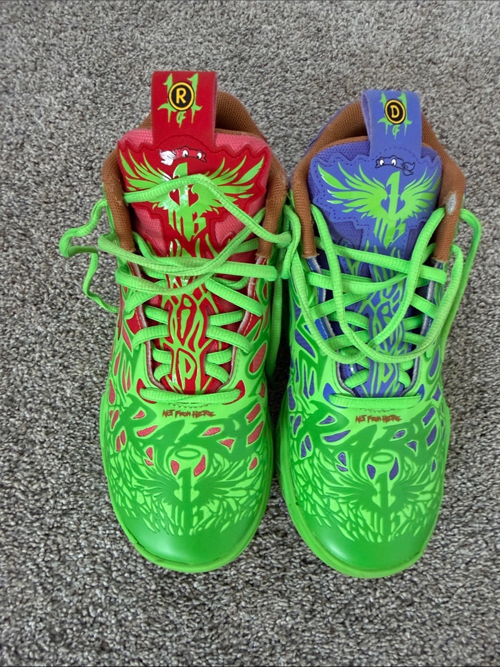 Kids Melo Ninja turtles basketball shoes size 4.5
